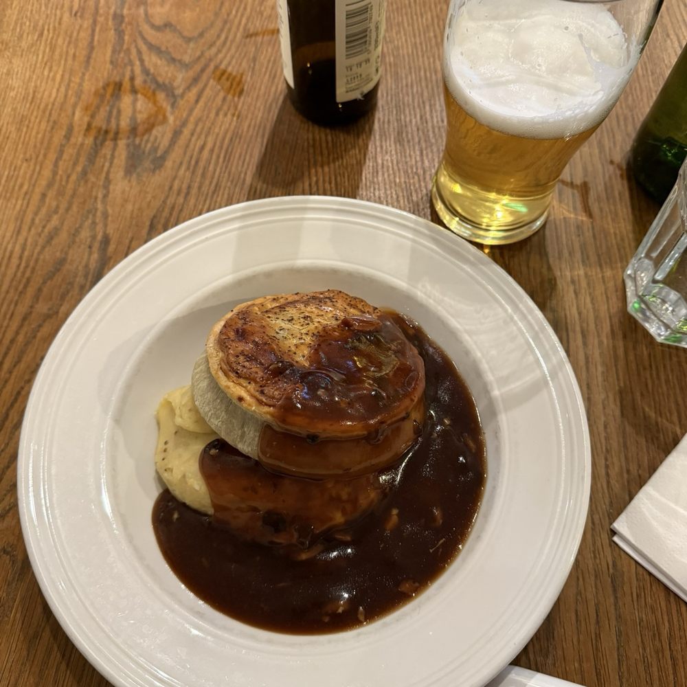 Mother Mash - Pie. Mash. Ale. Farmer gravy. - British Near Me - London, XGL Mother Mash - Pie. Mash. Ale. Farmer gravy. - British Near Me - London, XGL
