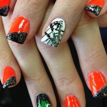 Nails by Michelle - Halloween! - Nail Salons Near Me - Arlington Heights, Illinois