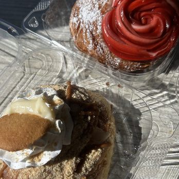 Knead Donuts & Tea - Banana Cream Crunch Kronut and Guava Cream Cheese Kronut - Donuts Near Me - Long Beach, California Knead Donuts & Tea - Banana Cream Crunch Kronut and Guava Cream Cheese Kronut - Donuts Near Me - Long Beach, California