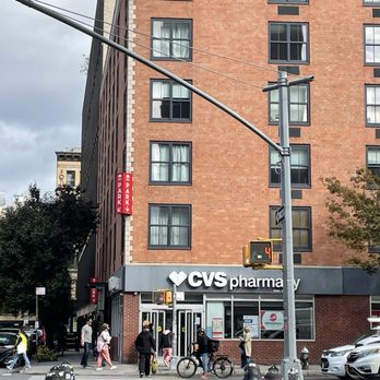 CVS Pharmacy - Don't go there if you want to use union pay. - Drugstores Near Me - New York, New York