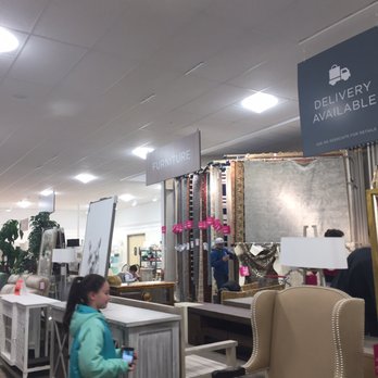 HomeGoods - HomeGoods of Milford -- Milford Crossing : 126-128 Medway Road / Route 109, Milford             Interior - Rugs Near Me - Milford, Massachusetts