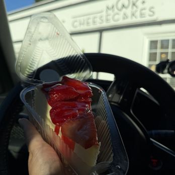 Mak & Cheesecakes - Classic Strawberry - Desserts Near Me - Greenville, South Carolina