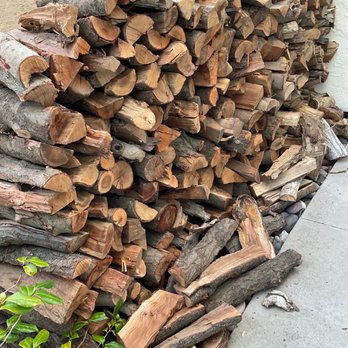 California Firewood - Half cord mixed almond and walnut - Firewood Near Me - Spring Valley, California California Firewood - Half cord mixed almond and walnut - Firewood Near Me - Spring Valley, California
