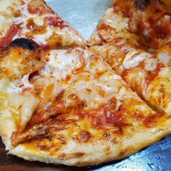 Fieldwork - Kids cheese pizza - Breweries Near Me - Sacramento, California