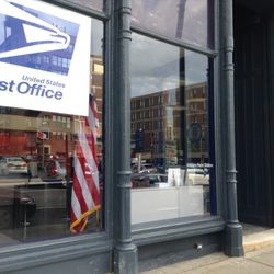 US Post Office - Front of the USPS.