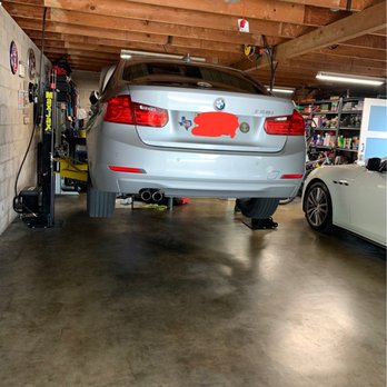 BMW-DOC - getting the oil leak checked out - Auto Repair Near Me - San Antonio, Texas BMW-DOC - getting the oil leak checked out - Auto Repair Near Me - San Antonio, Texas