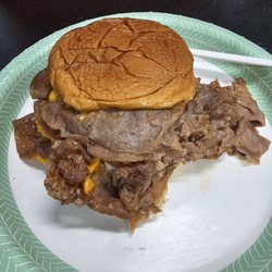 Arby's - Disappointed beef and cheddar no onion bun!