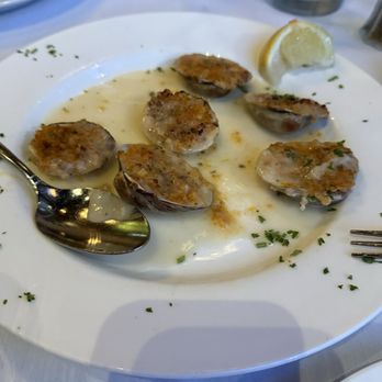 Oliveta - Clams Oreganata - Steakhouses Near Me - Norwalk, Connecticut