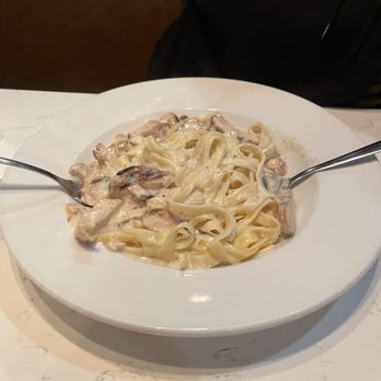 Pasqualino's Italian Eatery - Fettuccine Alfredo +Chicken - Italian Near Me - North Huntingdon, Pennsylvania Pasqualino's Italian Eatery - Fettuccine Alfredo +Chicken - Italian Near Me - North Huntingdon, Pennsylvania