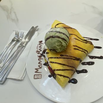 Mango Mango Dessert - Strawberry Nutella Crepe with Matcha Ice Cream Not too sweet, perfectly sweetened 11/10 - Desserts Near Me - Aiea, Hawaii