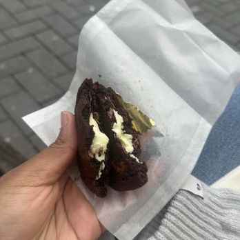 Van Stapele Koekmakerij - Desserts Near Me - Amsterdam, New Hampshire