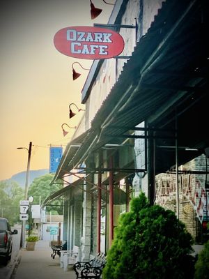 Ozark Cafe by null