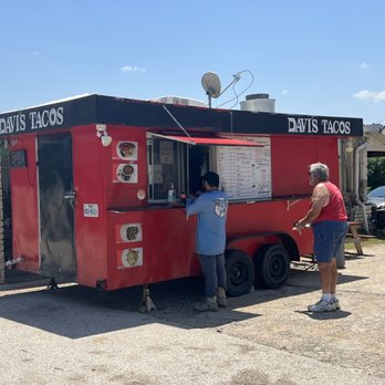 Davi's Tacos - Tacos Near Me - Dessau, Texas