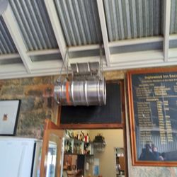 Inglewood Inn & Para Restaurant - Keg
