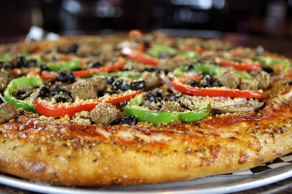 HALFTIME BAR & GRILL Updated August 2024 99 Photos & 117 Reviews