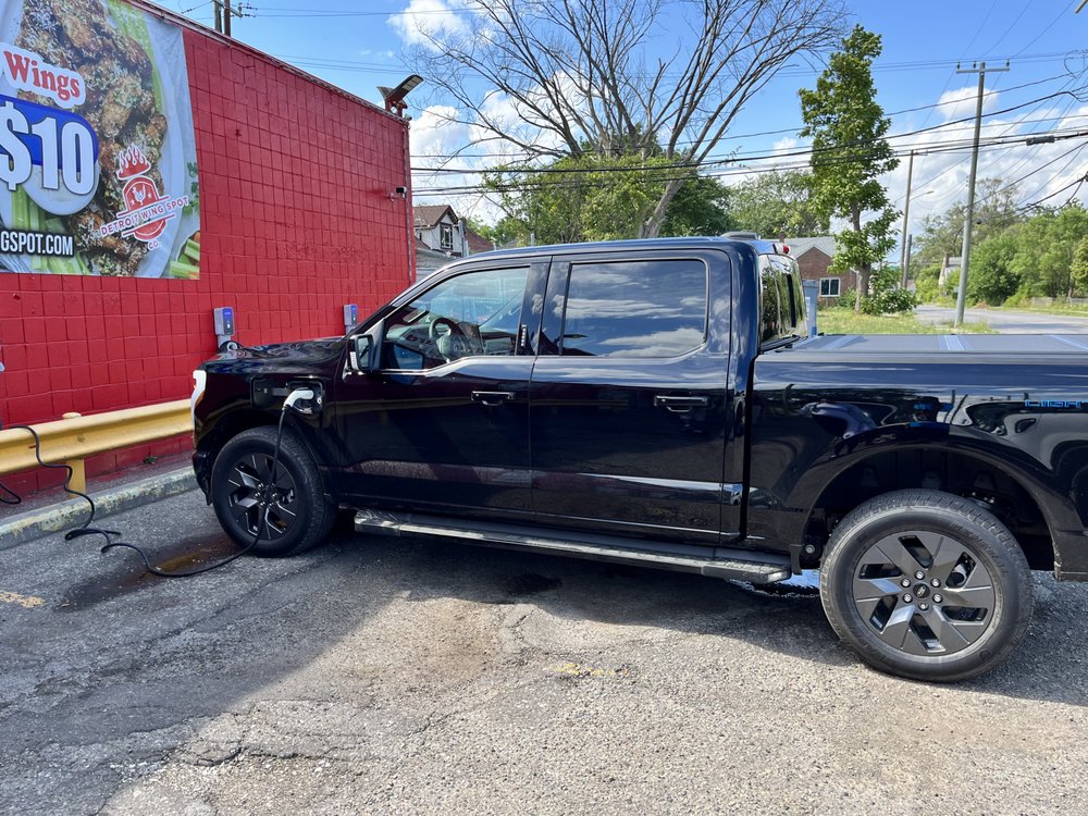 DETROIT WING SPOT EV CHARGING Request Information 12829 Harper Ave