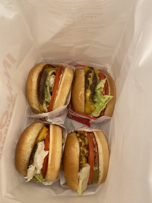 In-N-Out Burger by null