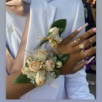 Apple Valley Florist - Custom made Corsage and Boutonniere. #prom2022 - Florists Near Me - Apple Valley, California
