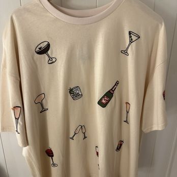 Tiki Girl - Women's Clothing Near Me - Ventura, California Tiki Girl - Women's Clothing Near Me - Ventura, California