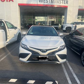Beach Cities Toyota - 2022 Camry XSE w. Moonroof - Car Dealers Near Me - Westminster, California Beach Cities Toyota - 2022 Camry XSE w. Moonroof - Car Dealers Near Me - Westminster, California