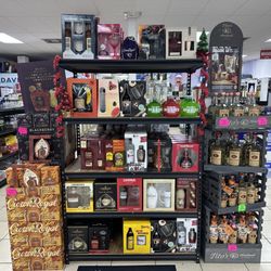 Hillsboro Liquors - Holiday Gift Sets