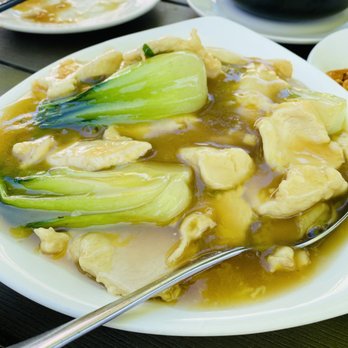 Kwok's Bistro - Gravy Chow Fun with Chicken - Chinese Near Me - Reno, Nevada Kwok's Bistro - Gravy Chow Fun with Chicken - Chinese Near Me - Reno, Nevada