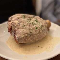 Nüetnigenough - Honey roasted ham leg with mustard, life changing