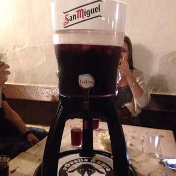 L'Ovella Negra - Sangria!! - Pubs Near Me - Barcelona, B L'Ovella Negra - Sangria!! - Pubs Near Me - Barcelona, B