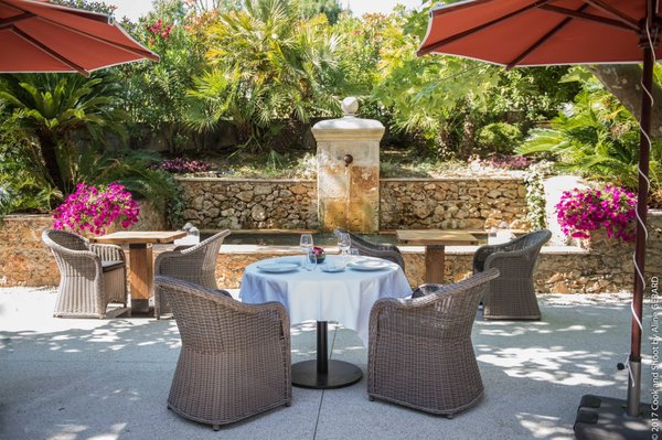 Bessem Restaurant by null