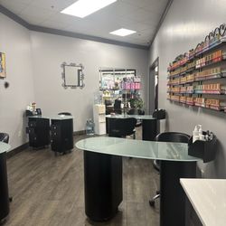 Deep Creek Salon and Massage