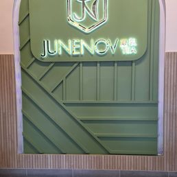 Juneov sign