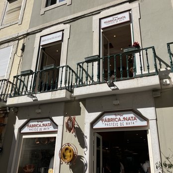 Fábrica da Nata - Outside - Bakeries Near Me - Lisbon, 11 Fábrica da Nata - Outside - Bakeries Near Me - Lisbon, 11