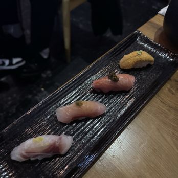 Zui By Osen - 4/7 pieces of 7 pc Omakase Sushi - Japanese Near Me - Los Angeles, California Zui By Osen - 4/7 pieces of 7 pc Omakase Sushi - Japanese Near Me - Los Angeles, California