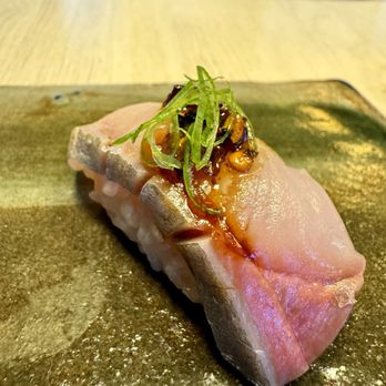Tare - Sushi Bars Near Me - Austin, Texas