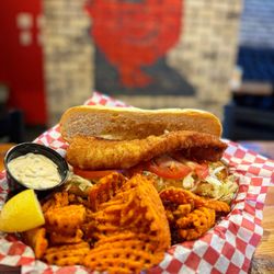 Hen House Bar & Restaurant
