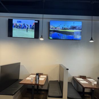Venice Beach - Inside - Seafood Near Me - Buena Park, California Venice Beach - Inside - Seafood Near Me - Buena Park, California
