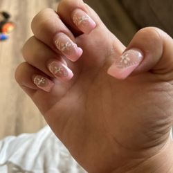 Luv Nails