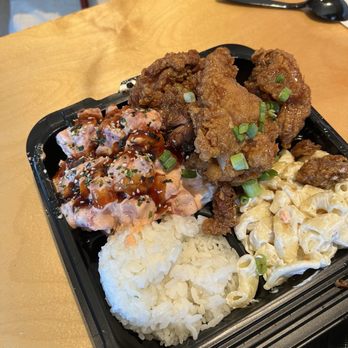 Grind Wit Tryz - Combo Plate with 'Ono Chicken and Spicy Ahi Poke - Filipino Near Me - Portland, Oregon