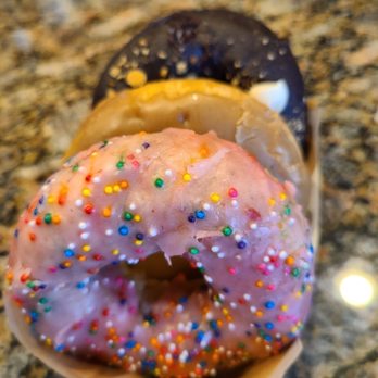 Smack Dab - Donuts - Breakfast & Brunch Near Me - Chicago, Illinois Smack Dab - Donuts - Breakfast & Brunch Near Me - Chicago, Illinois