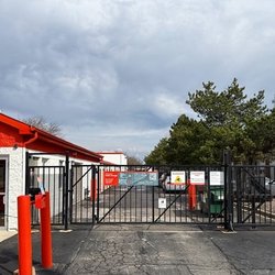 Public Storage