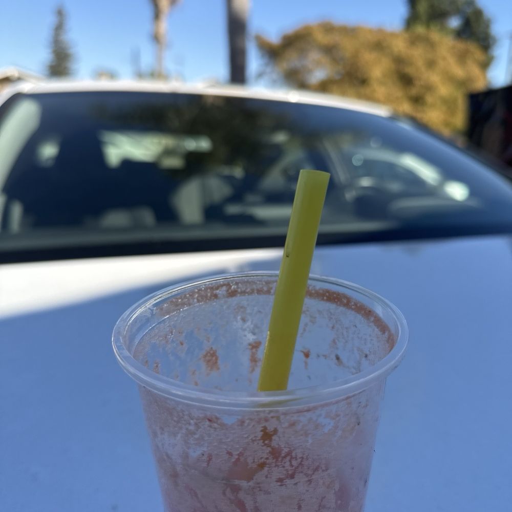 Drink with no lid Drink with no lid