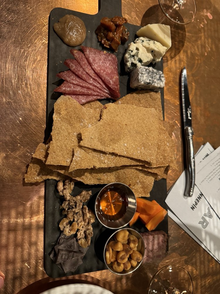 SURDYK’S SIDEBAR Updated September 2024 154 Photos & 68 Reviews