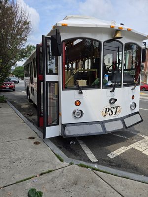 Harriett's Bookshop by null