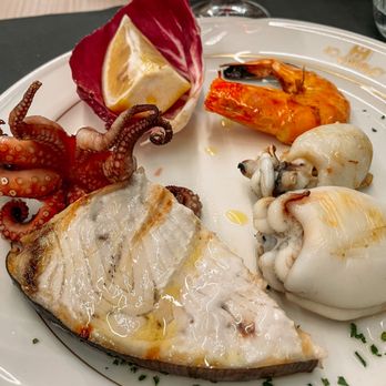 Hotel Lo Smeraldo - Grilled seafood - Hotels Near Me - Cisternino, BR