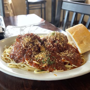 Hobnobber Cafe - Good old Spaghetti & Meatballs - Southern Near Me - Metairie, Louisiana