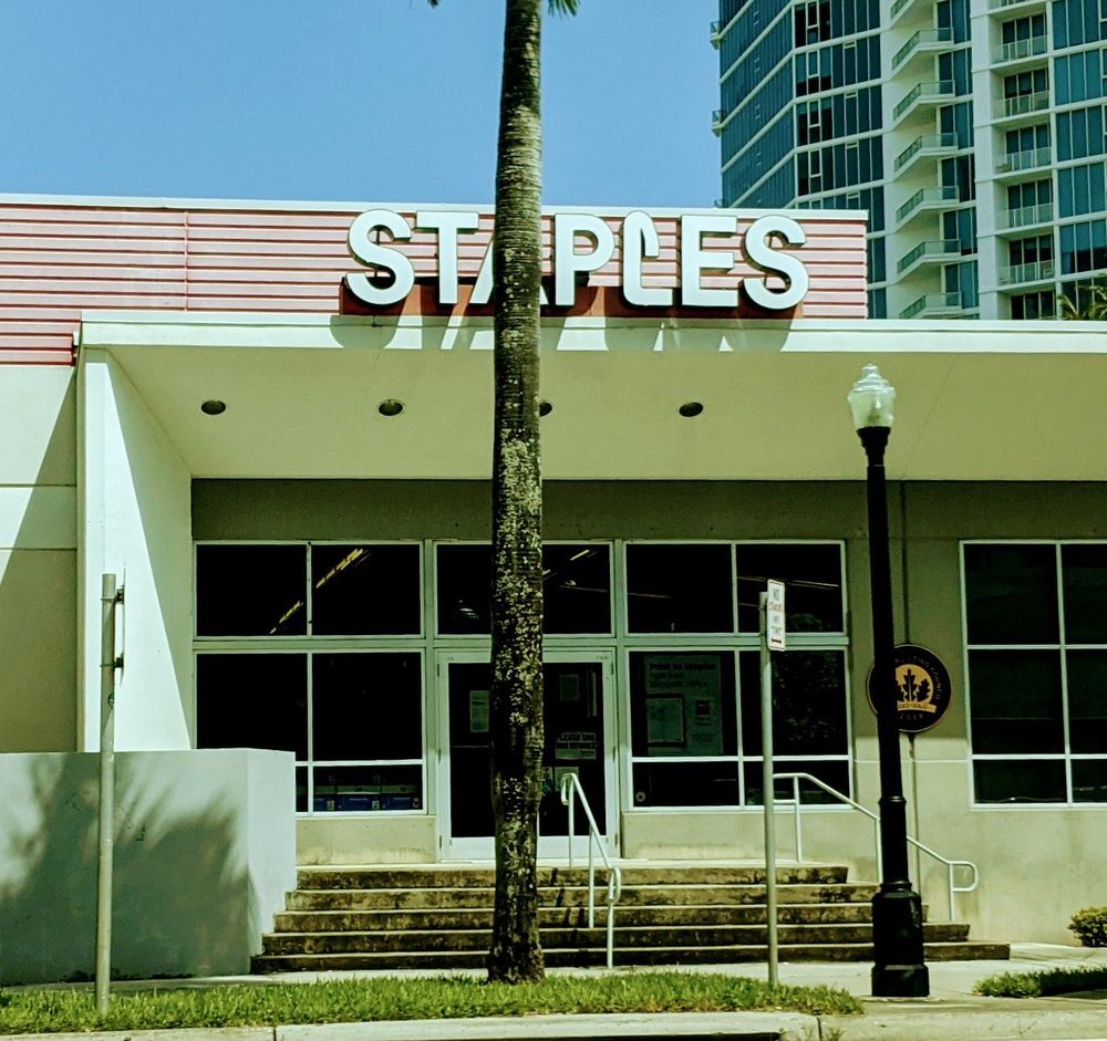 STAPLES Updated October 2024 38 Photos & 78 Reviews 2121 Biscayne