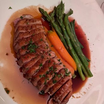 Peter Havens Restaurant - Duck Beast - Seafood Near Me - Brattleboro, Vermont