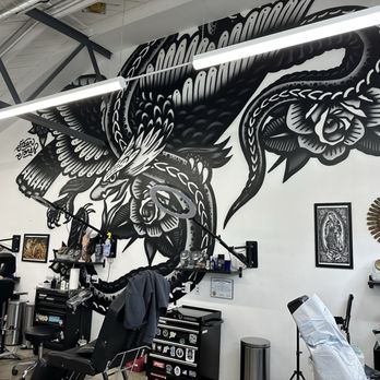Lions Den Tattoo Studio - Another mural - Tattoo Near Me - San Diego, California Lions Den Tattoo Studio - Another mural - Tattoo Near Me - San Diego, California