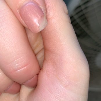 Exton Happy Nails Spa - Gel manicure. 1 week old. - Nail Salons Near Me - Exton, Pennsylvania