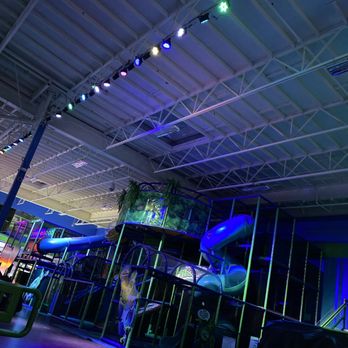 Rebounderz Sacramento - Indoor Trampoline and Adventure Park - Play park for the kids with glow in the dark features - Trampoline Parks Near Me - Sacramento, California Rebounderz Sacramento - Indoor Trampoline and Adventure Park - Play park for the kids with glow in the dark features - Trampoline Parks Near Me - Sacramento, California